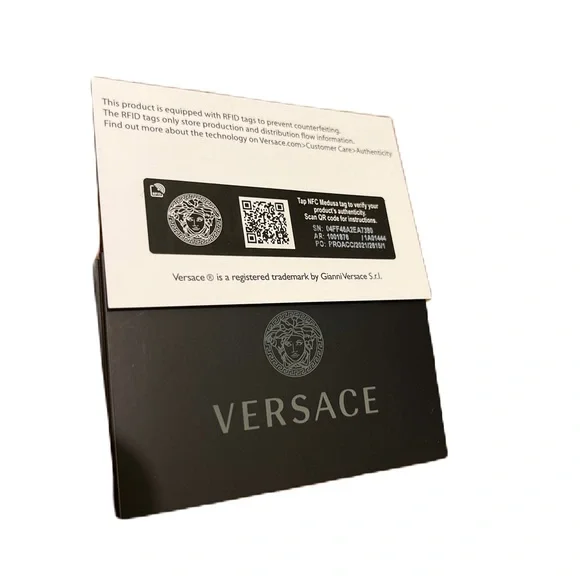 NWOT Versace La Greca Signature Print Round Pouch Wallet Purse Belt Bag - Picture 7 of 7